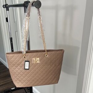 Badgley Mischka Quilted bag